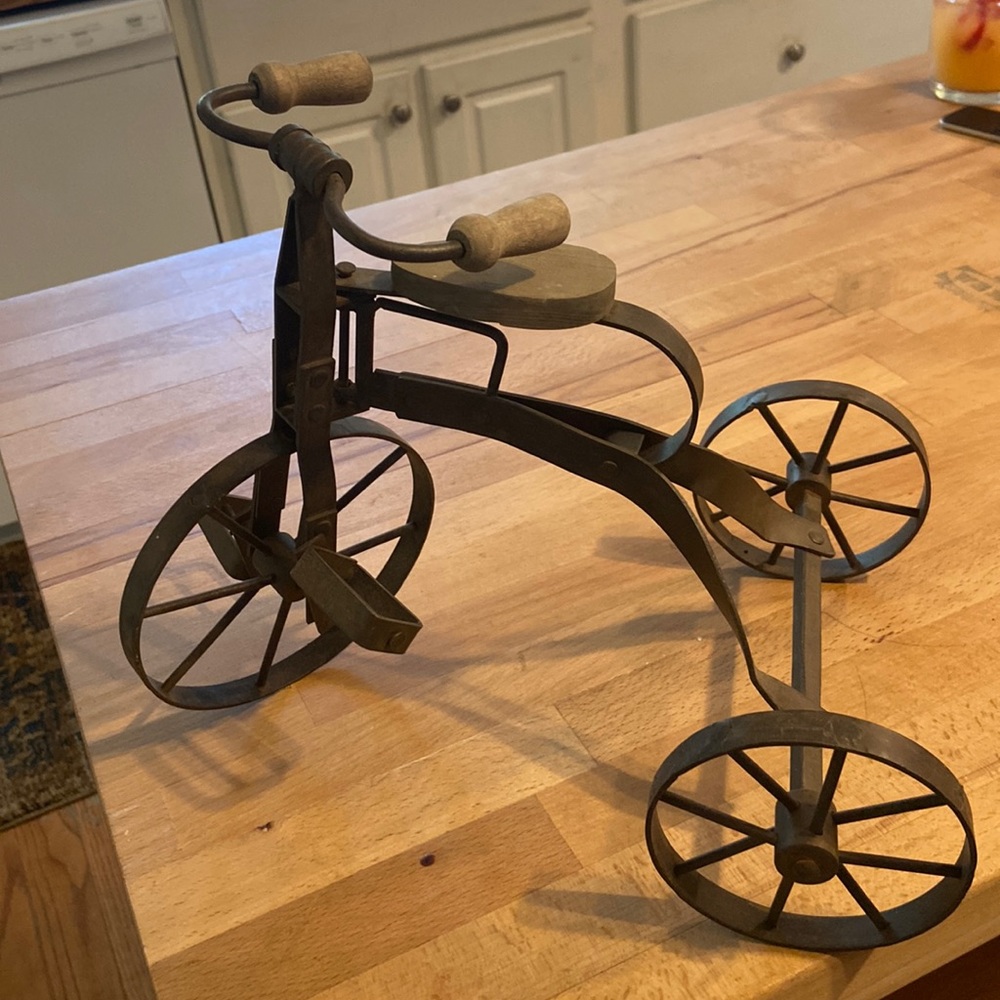 Vintage authentic Gendron Wheel Company by American Victorian Iron Tricycle